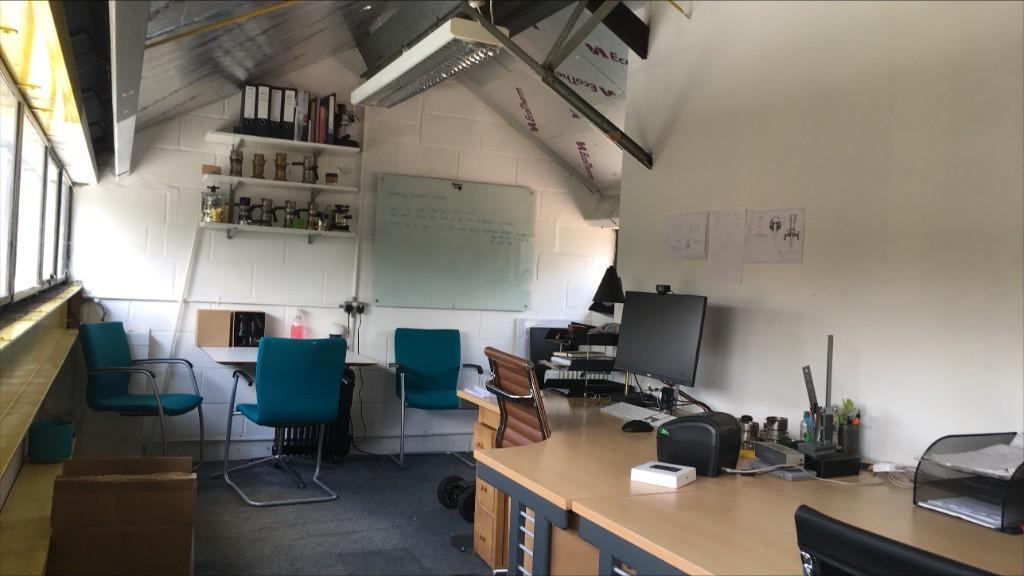 Office mezzanine 3