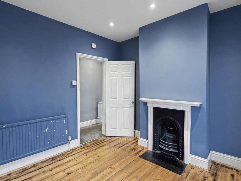 Additional image 11 of Lodge Close, Penn Hill 