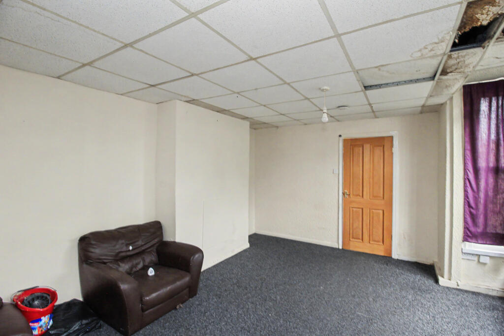 Apartment in Cleethorpes, New Clee - More