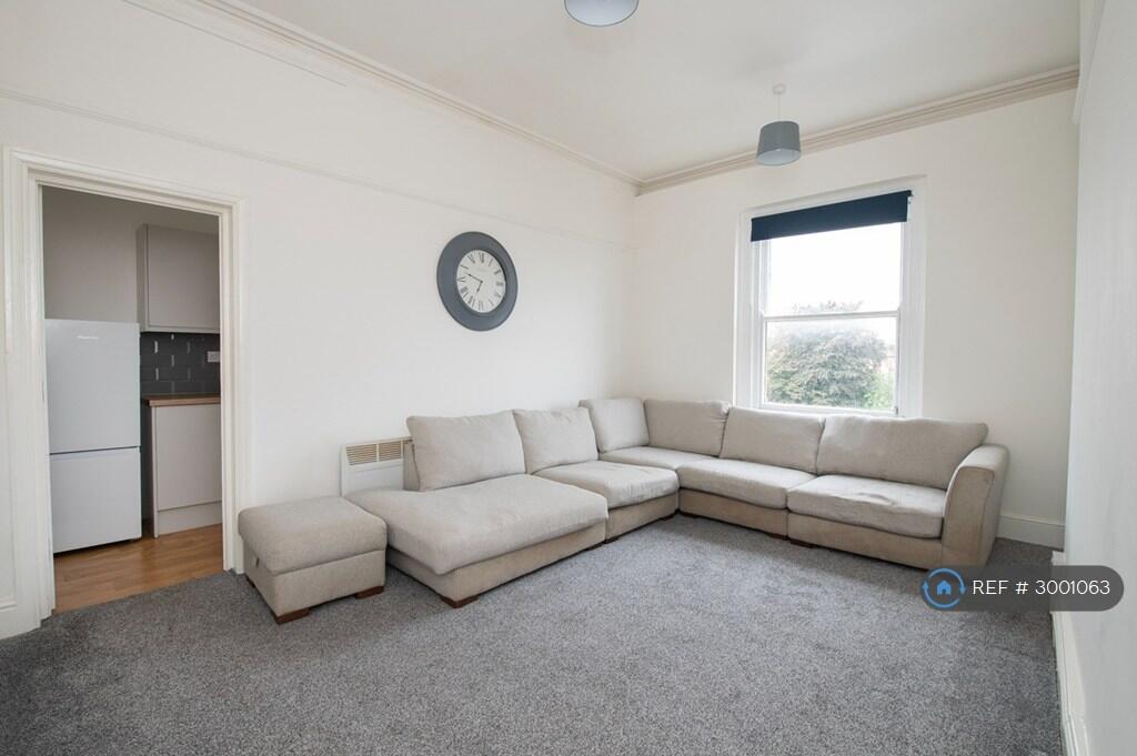 Apartment in York - View 4