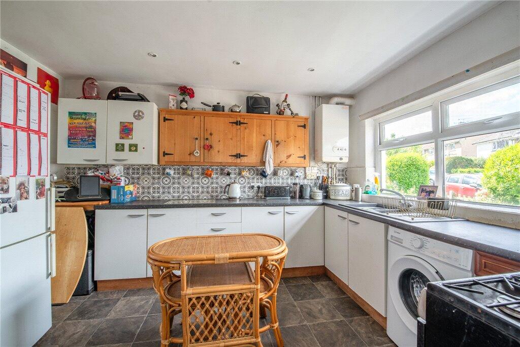 Northfield Crescent, Bingley, BD16 - View 5