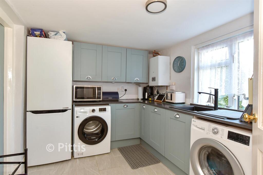 House in Newchurch, Branstone - More