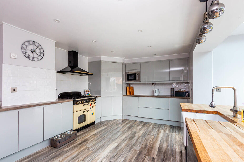 Ashridge Close, Rushden - View 4