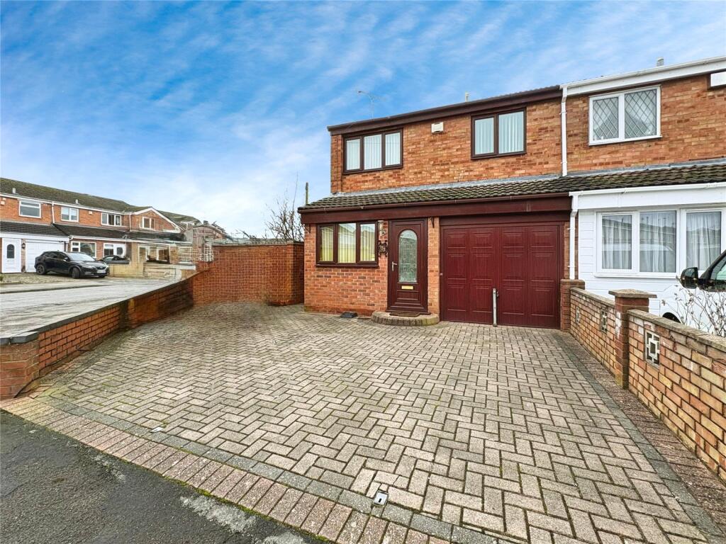 Main image of property: Wood Street, Bedworth, Warwickshire, CV12
