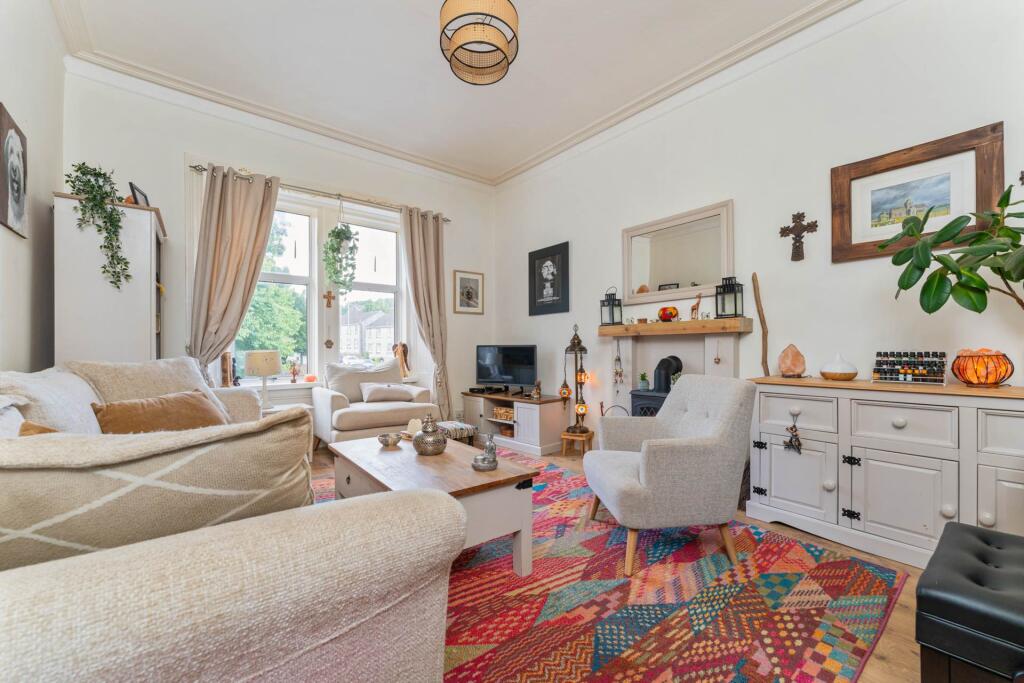 Market Place, Kilmacolm - View 2