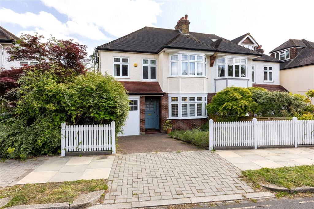 Main image of property: Combemartin Road, London, SW18