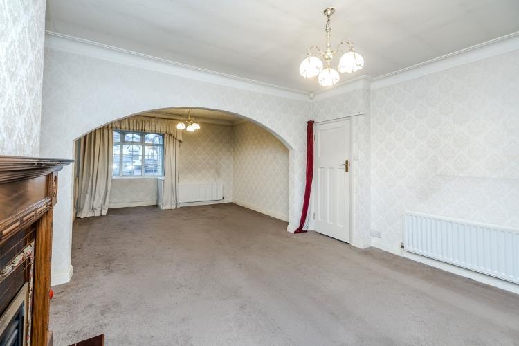 24 Huntcliffe Gardens, North Heaton, Newcastle upon Tyne photo 4