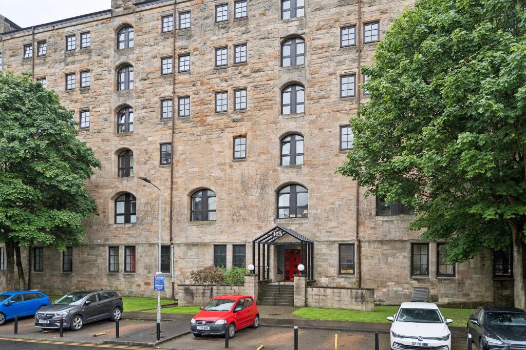 Main image of property: Bell Street, City Centre, Glasgow, G4