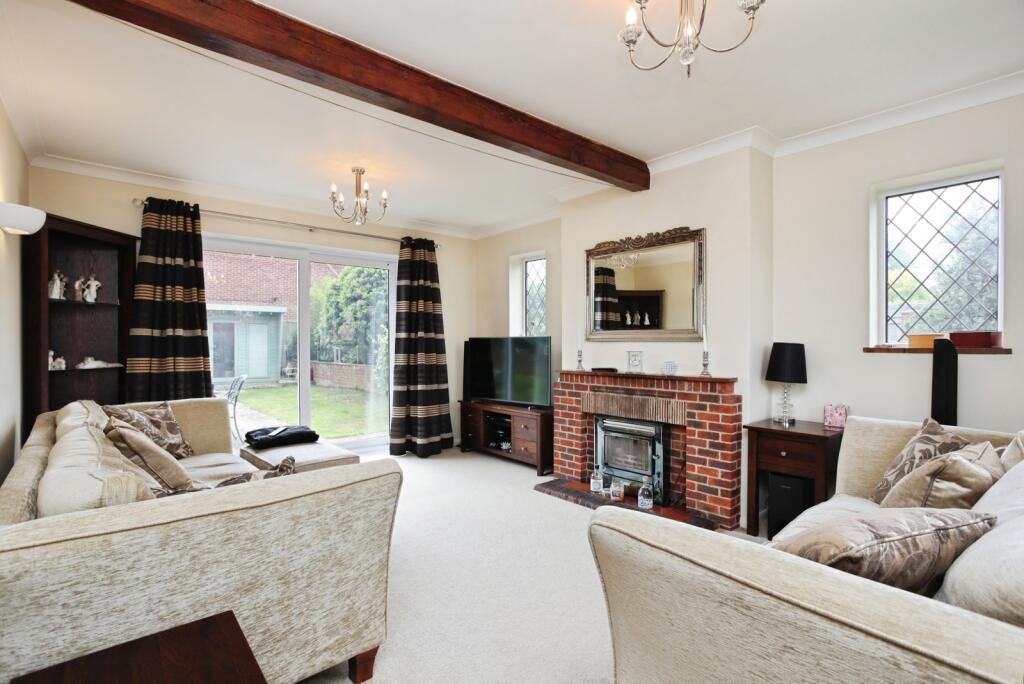 House in Tonbridge and Malling, Kent - View 2