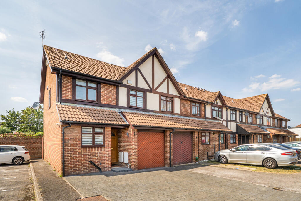 Main image of property: Regents Close, Hayes