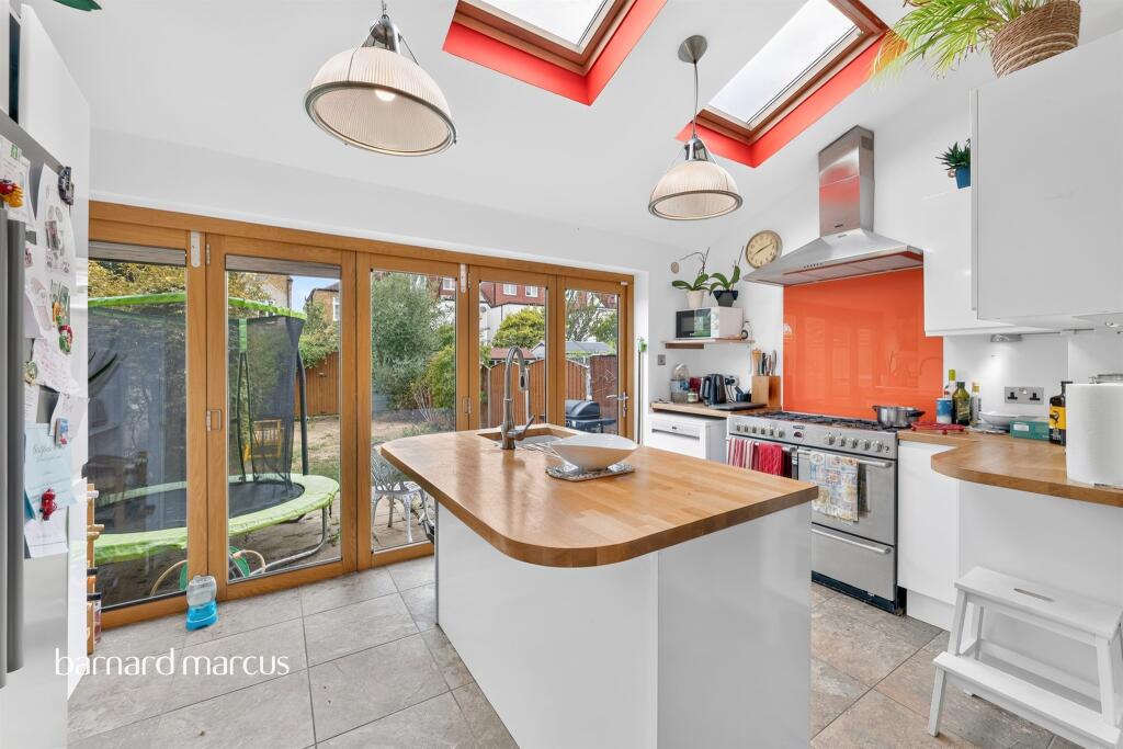 Blagdon Road, New Malden photo 4