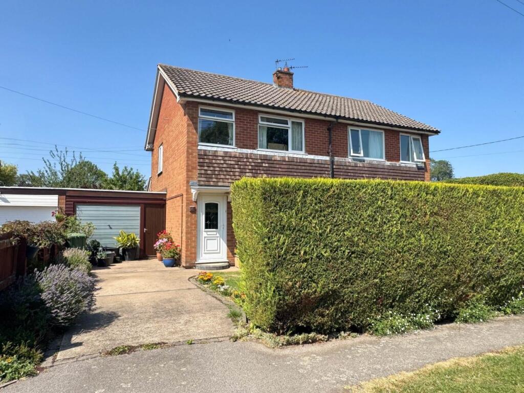 Main image of property: Chapel Lane, Nether Broughton