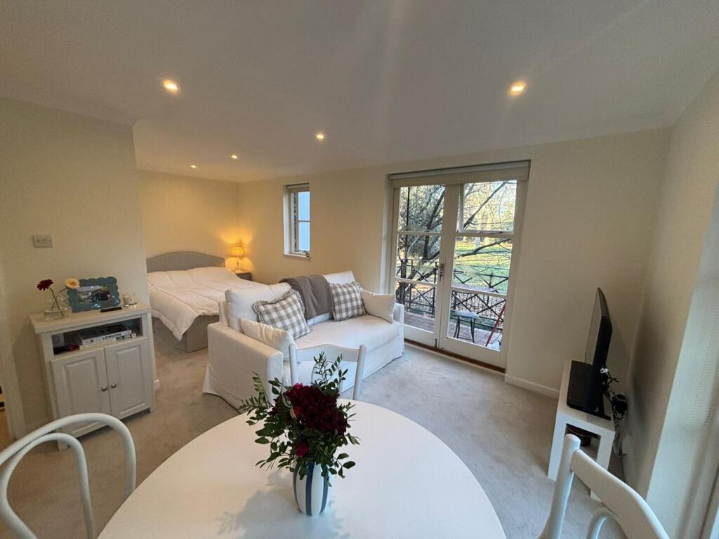 Main image of property: Brompton Park Crescent, Fulham