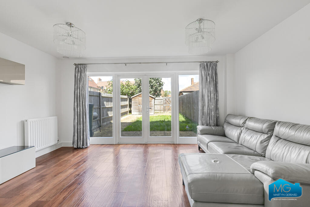 House in London - View 3