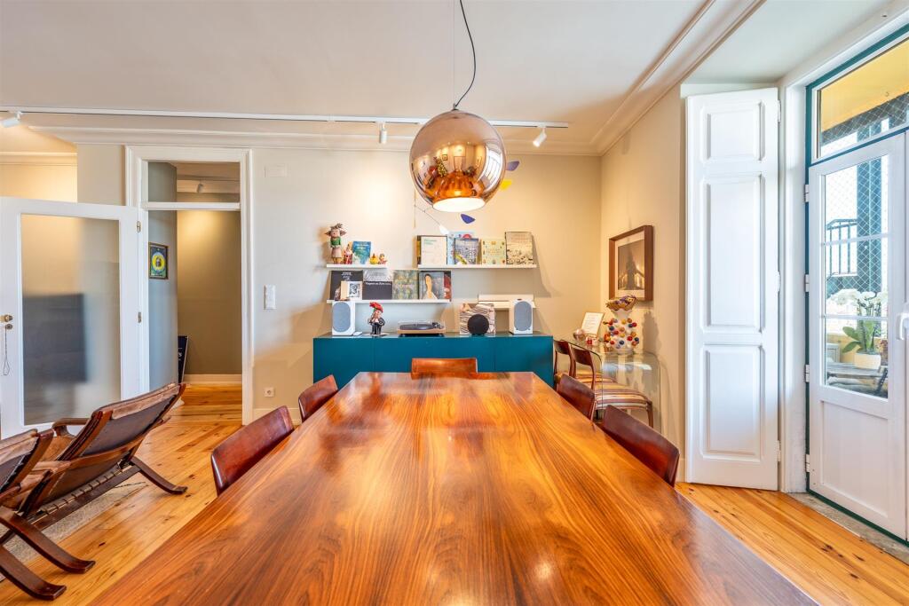 Main image of property: Lisbon, Lisbon