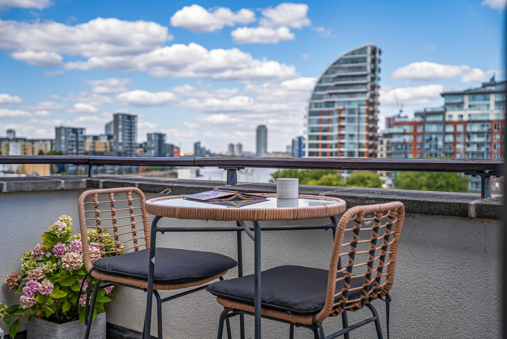Apartment in London - View 2