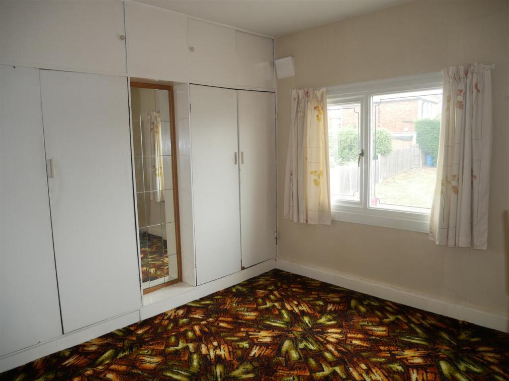 House in North Warwickshire, Gilson, Coleshill - More