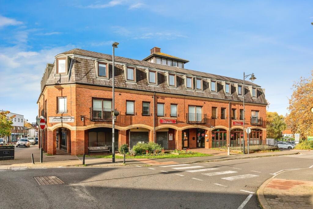 Main image of property: High Street, Nailsea, Bristol, BS48