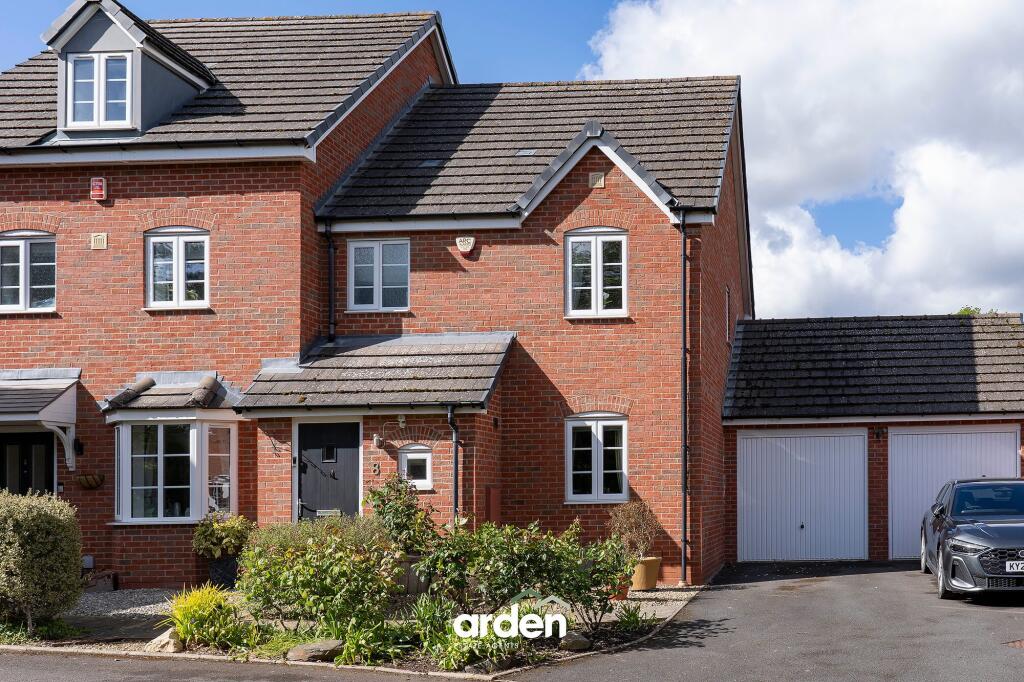 Main image of property: Tanyard Lane, Alvechurch, B48