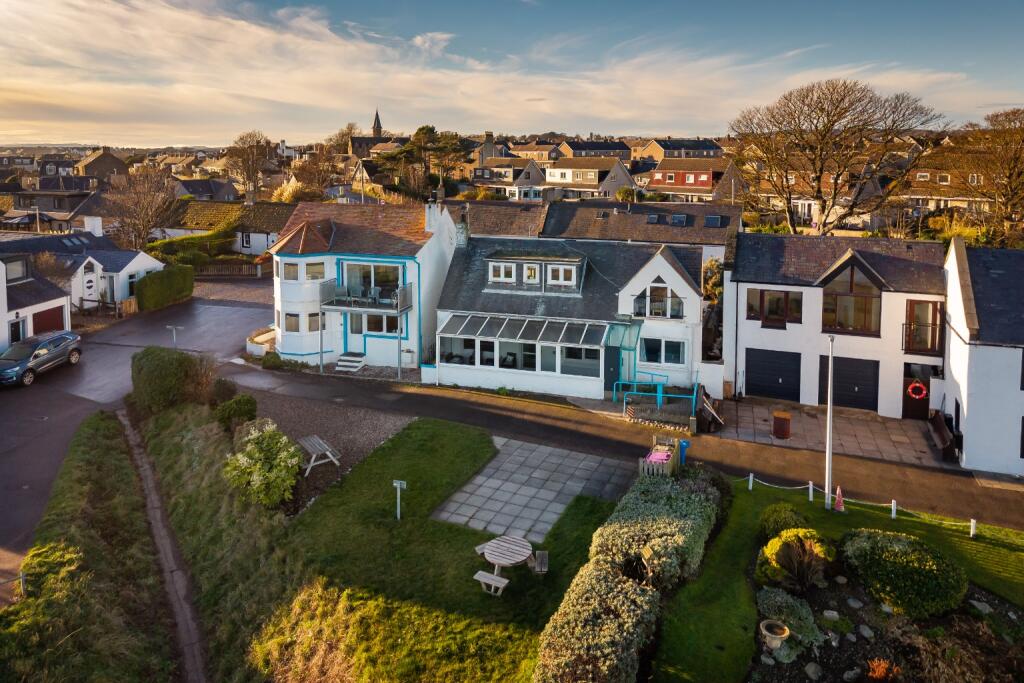 Main image of property: East Row, Carnoustie, DD7