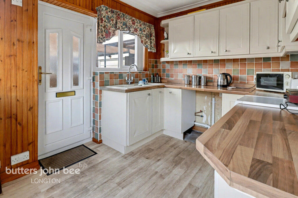 Thirlmere Grove, Stoke-On-Trent photo 3