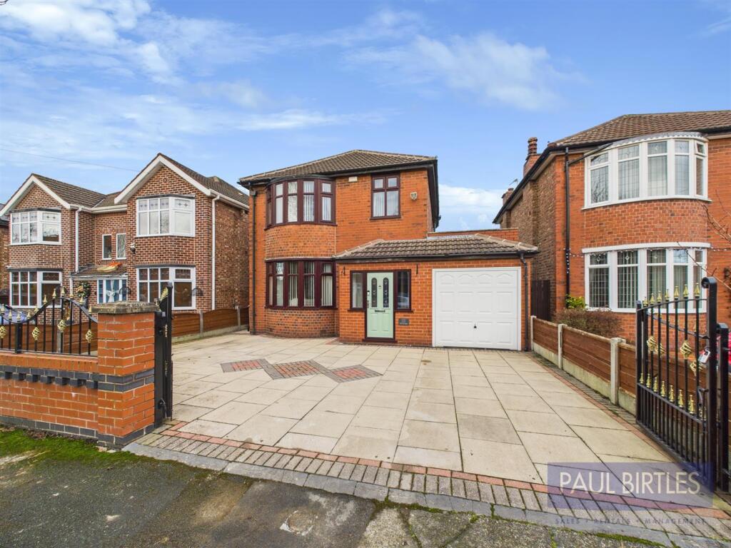 Main image of property: Vicarage Road, Urmston, Trafford, M41 5TP