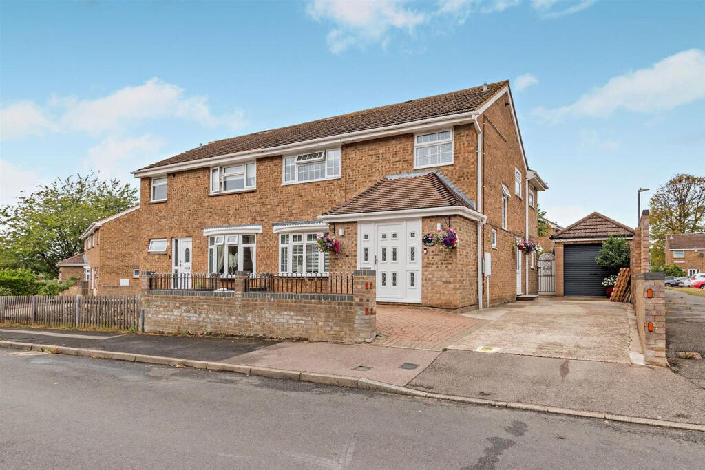 Main image of property: Betsham Road, Maidstone