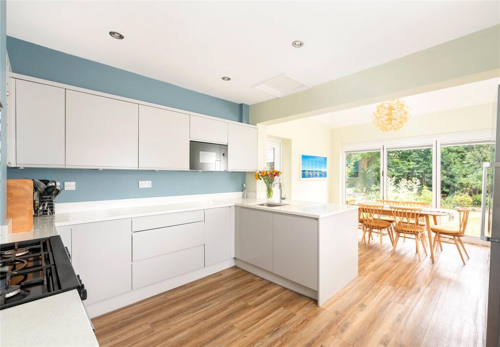 House in Towcester, West Northamptonshire - View 3