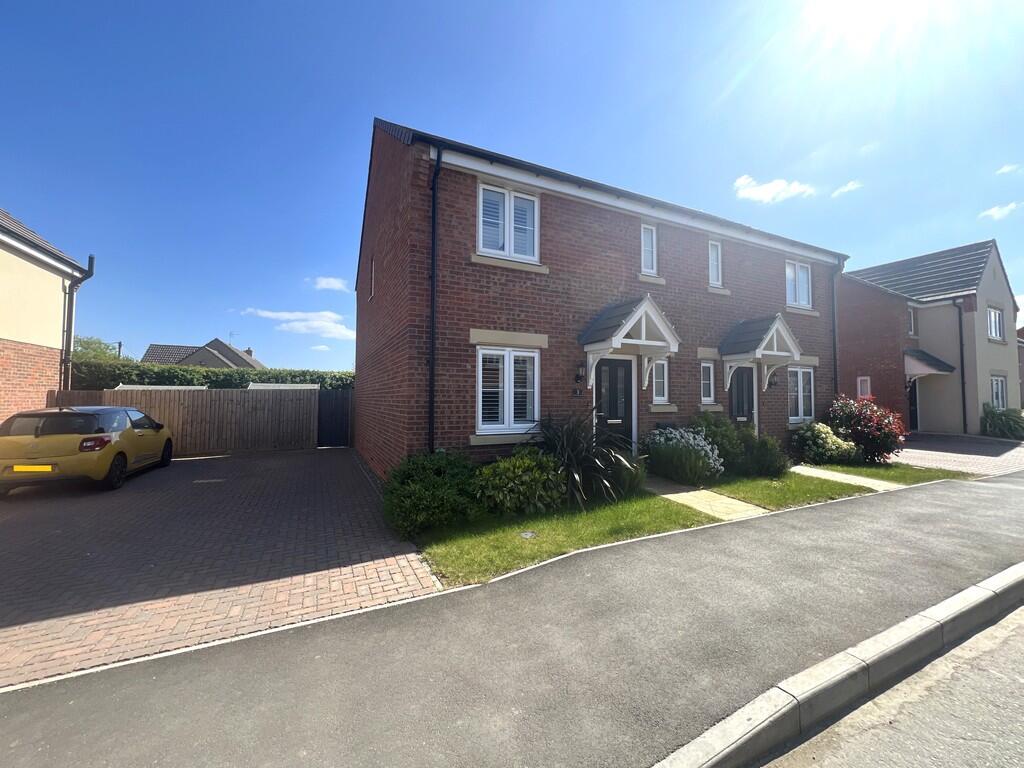 Main image of property: Fillenham Way, Chatteris, PE16 6FW