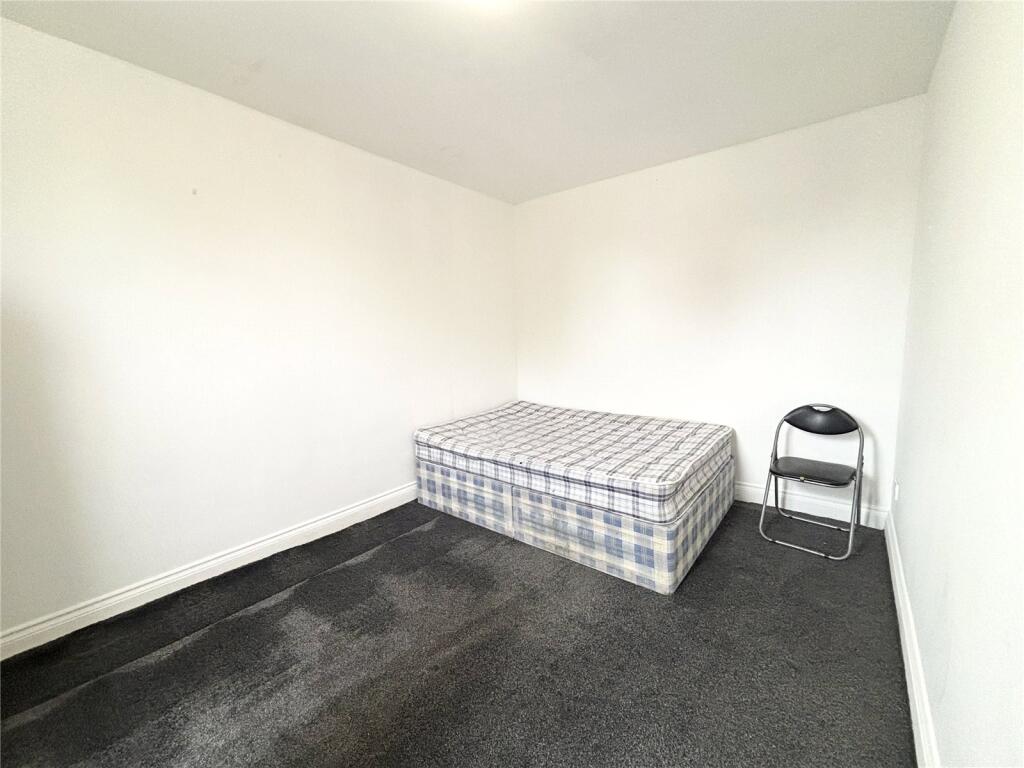 1 bedroom house share for rent
