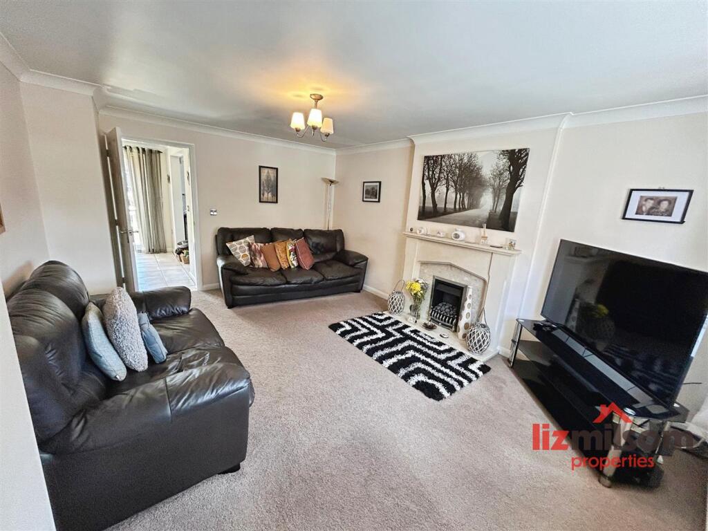 House in Derby - View 4