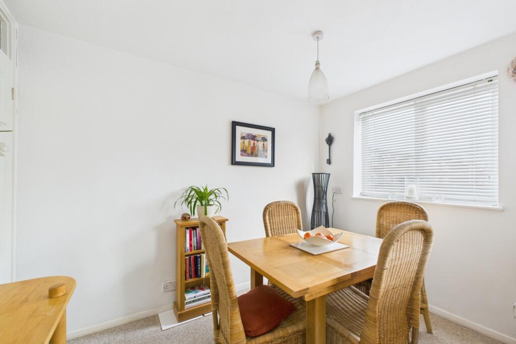 Bossard Court, Leighton Buzzard, LU7 photo 4