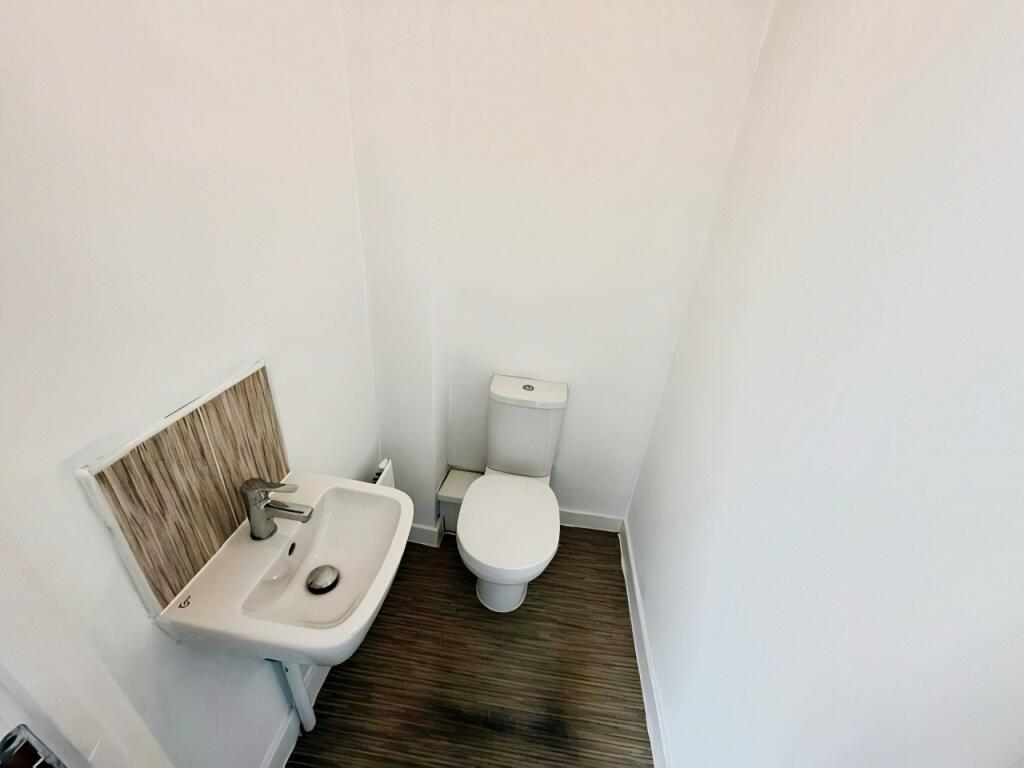 House in Peterborough - View 5