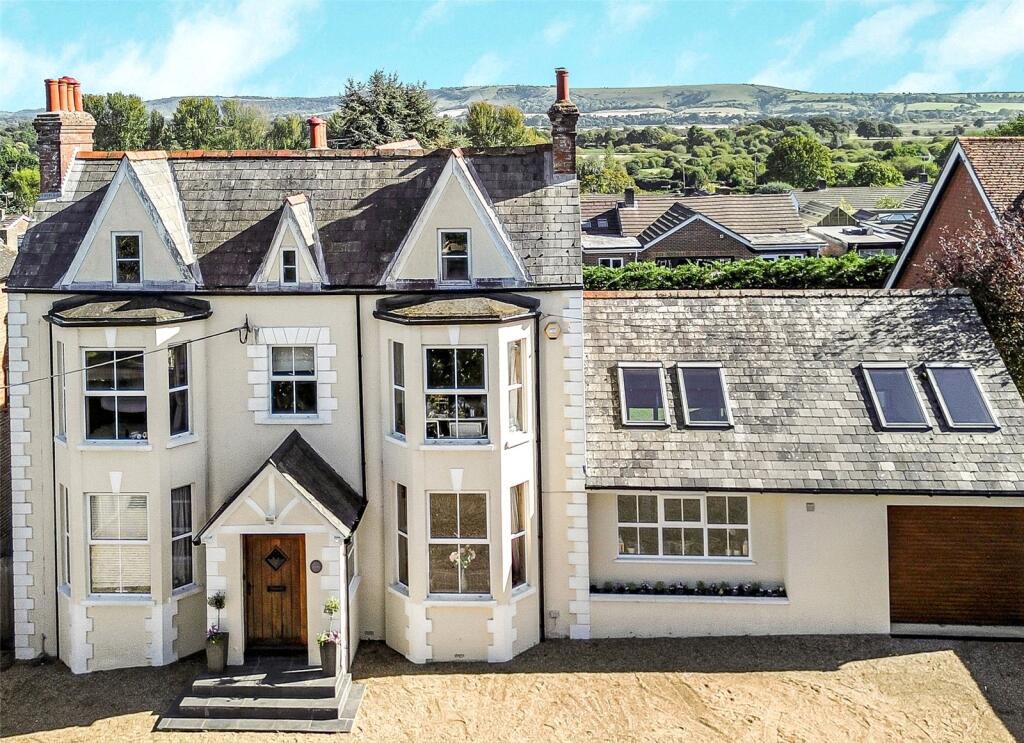 Main image of property: London Road, Coldwaltham, Pulborough, West Sussex, RH20