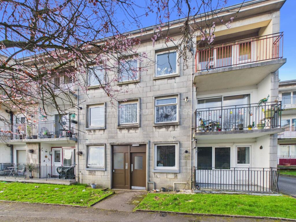 Main image of property: Thornhill, Johnstone
