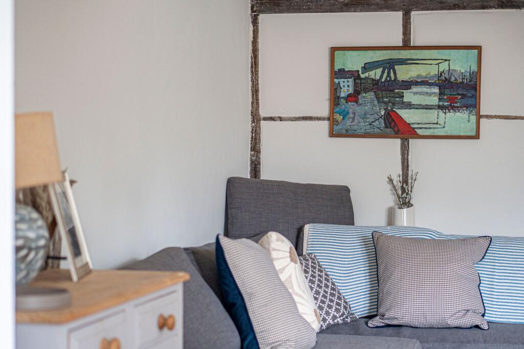 House in Test Valley, Broughton - View 5