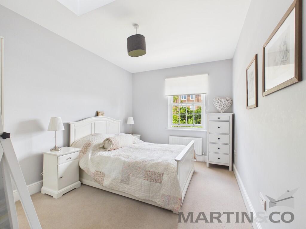 Additional image 20 of London Road, Central St Albans