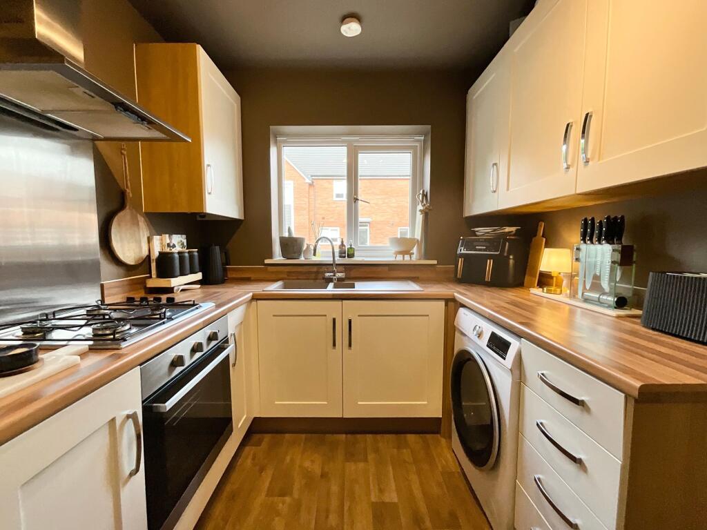 House in Staffordshire Moorlands, Forsbrook - View 5