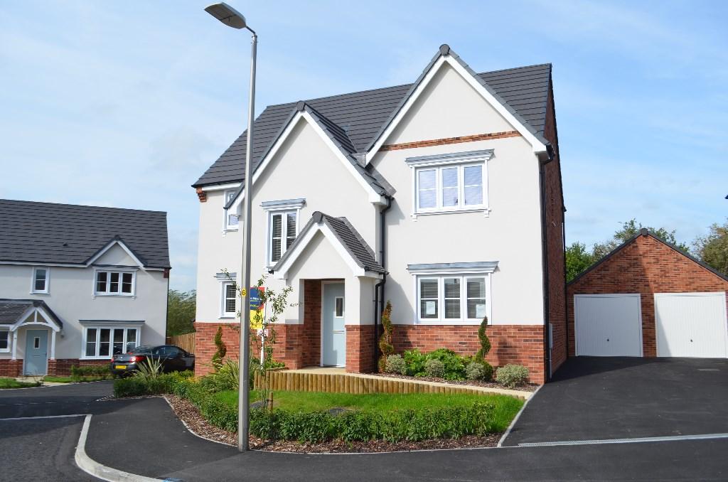 Main image of property: 32 Thistle Close, Kelsall, Cheshire, CW6 0GN