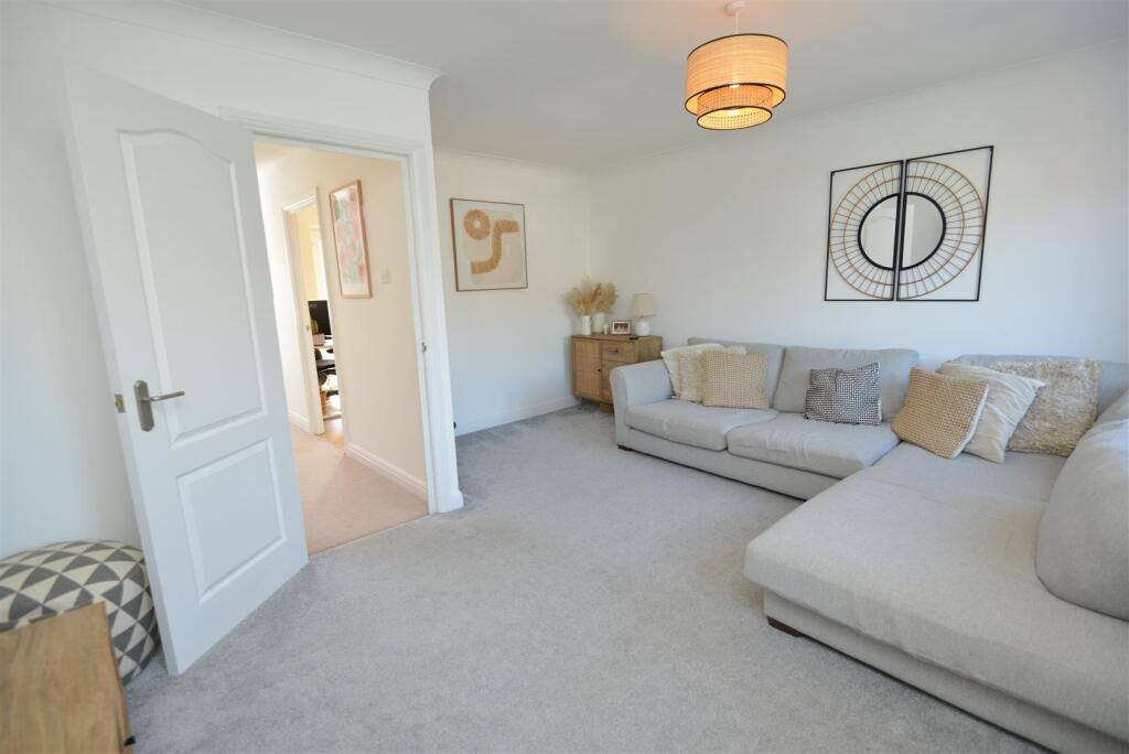 House in Bristol, Crew's Hole, St George - View 4