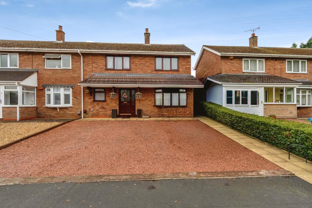 Main image of property: Elms Close, Shareshill, Wolverhampton, Staffordshire, WV10
