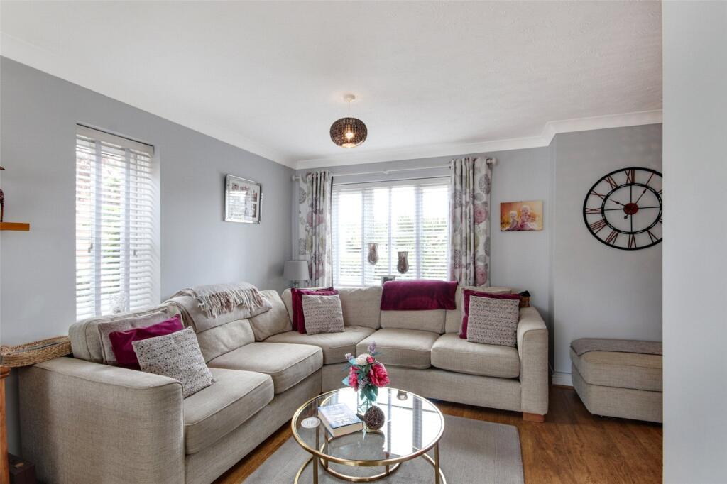 The Avenue, St. Marys Island, Chatham, Kent, ME4 – pohled 5
