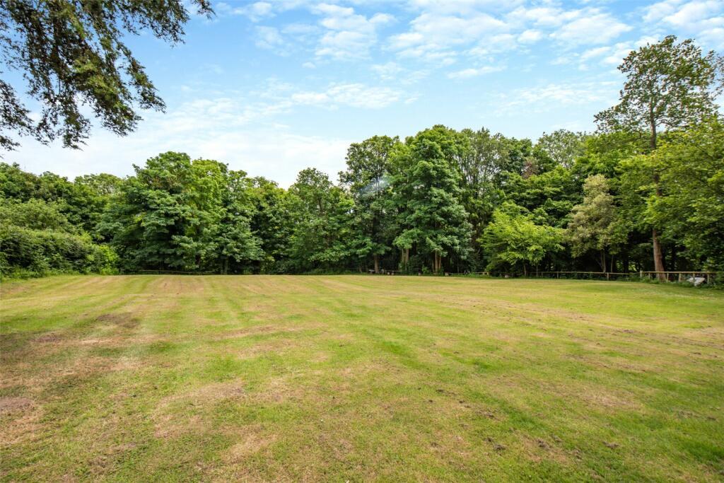 House in Tonbridge - View 3
