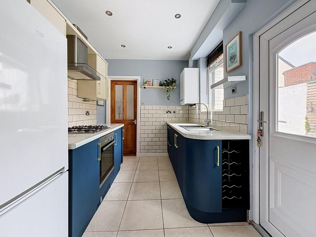 Apartment in Newcastle upon Tyne, Coxlodge - View 4