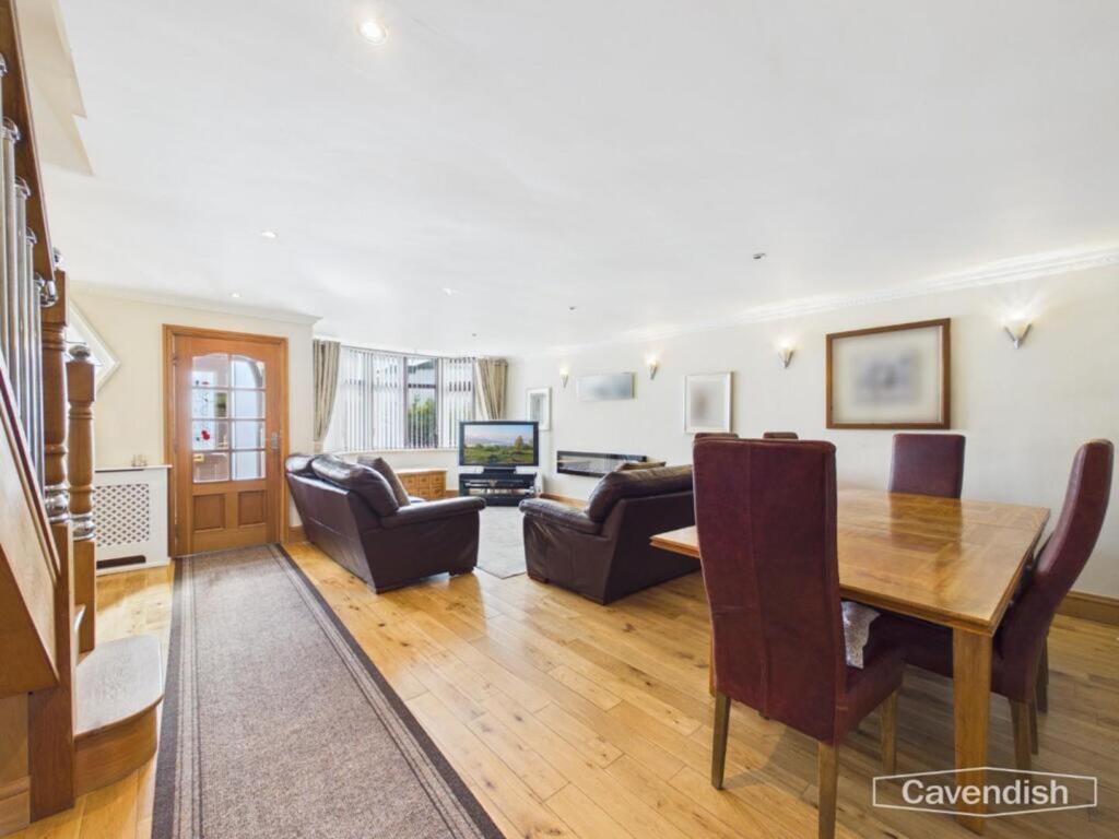 House in Chester, Newton, City of Chester - View 5