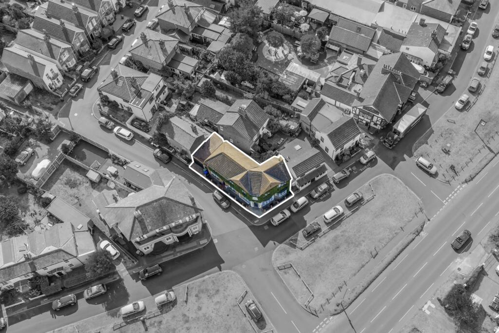 House in Kingston upon Thames - View 5