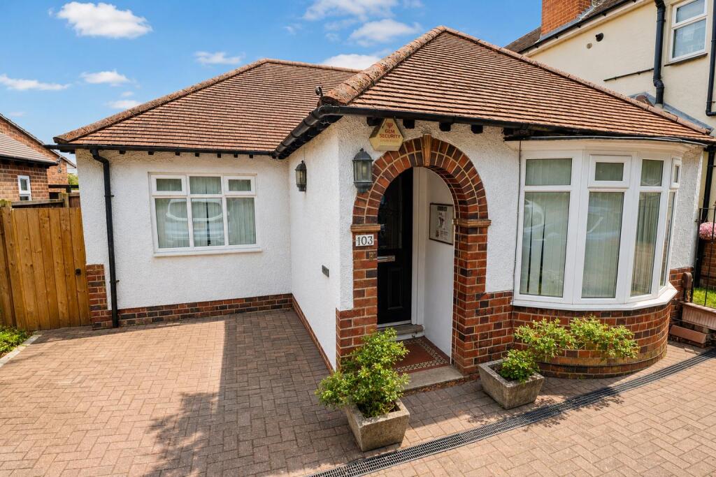 Main image of property: Hayway, Rushden, NN10 6AQ