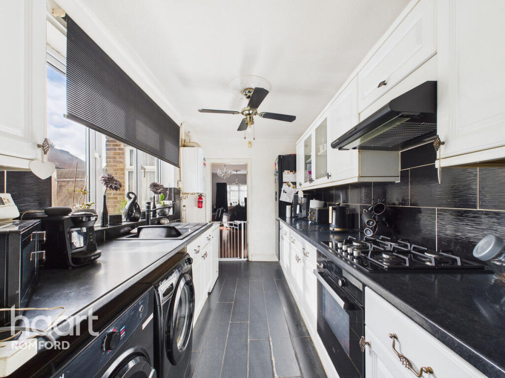 Main image of property: Willow Street, Romford, RM7 7LJ