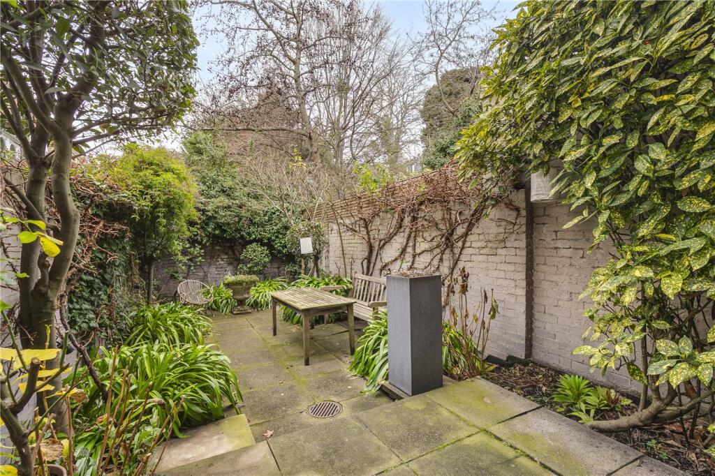 House in London - View 4