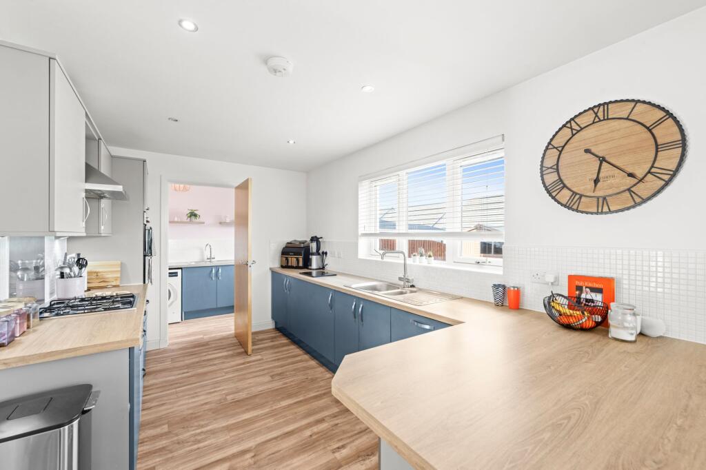 Langton Crescent, East Calder, EH53 - View 6